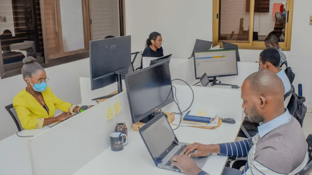 Top Offshore Destinations to Build Your Remote Team While on Holiday